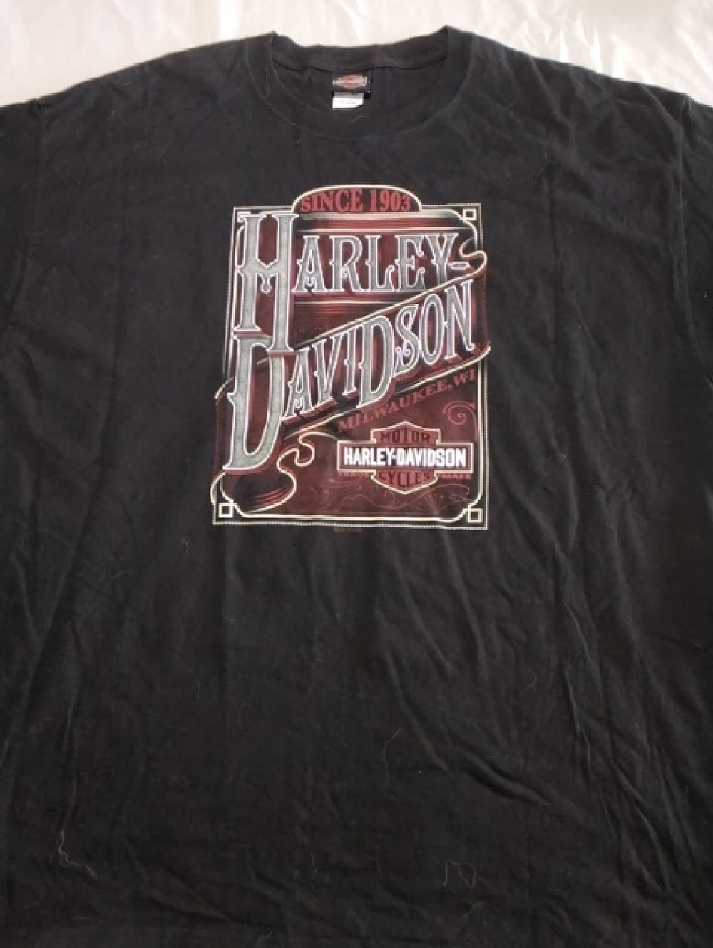 Harley-Davidson Black Short-Sleeve Tee with Red and White Graphic